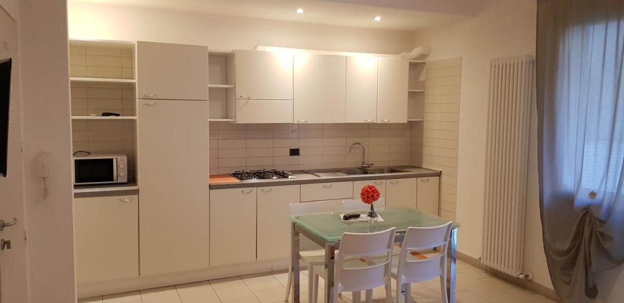 Residence Altea ริชชิโอเน ภายนอก รูปภาพ